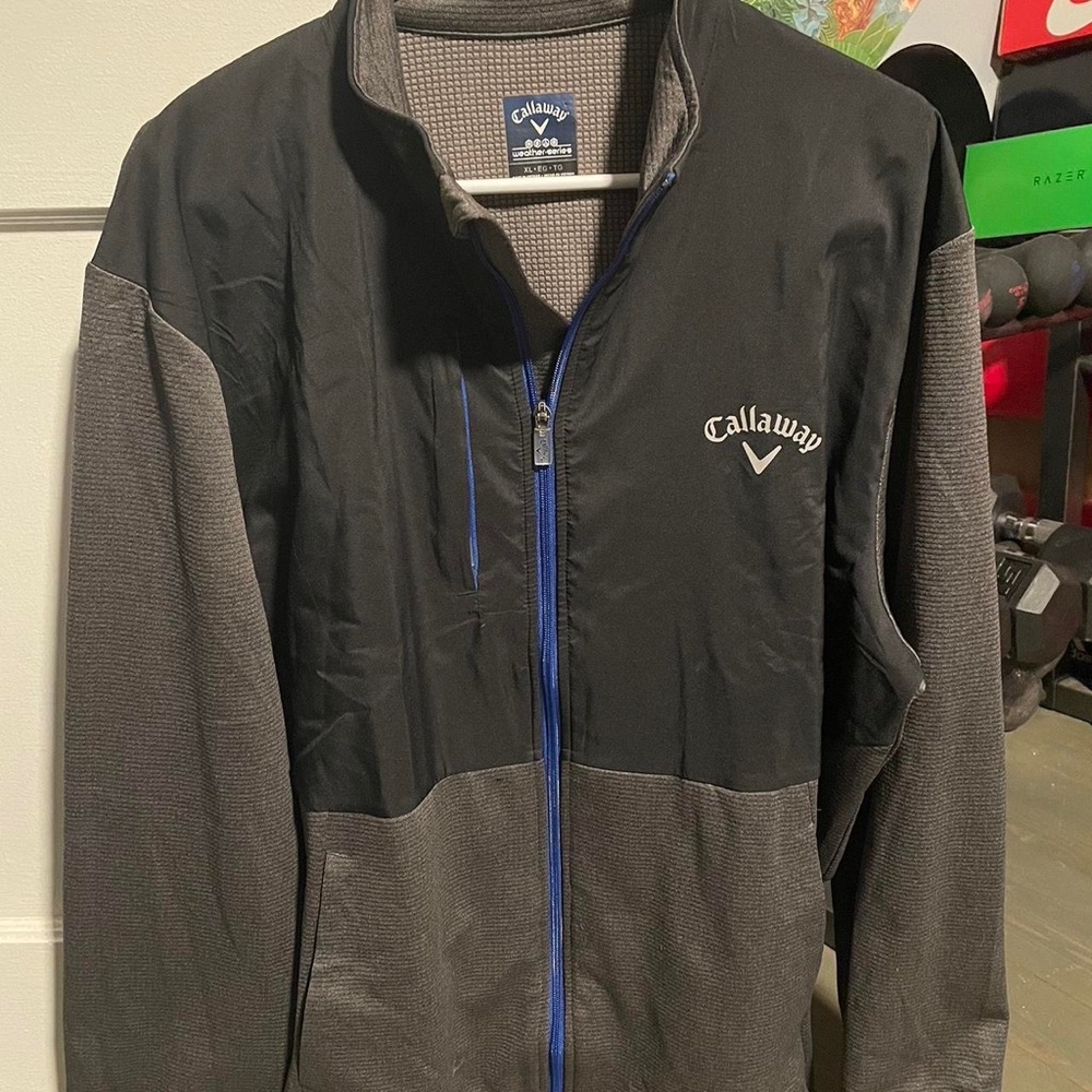 Mens callaway zip up size xl
#callaway #golf #callawaygolf
